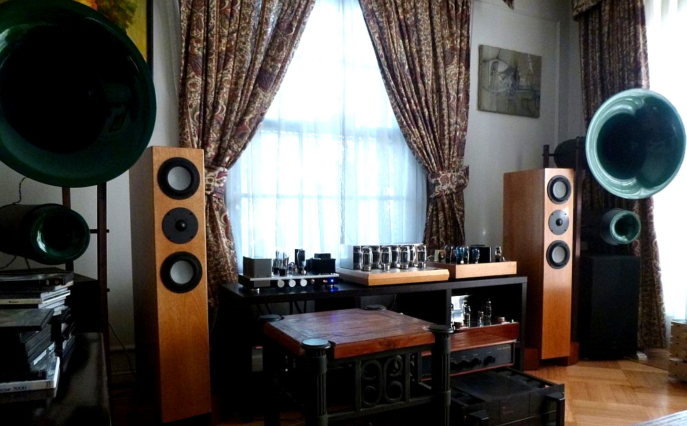 Mr Serrano house Chile 2013