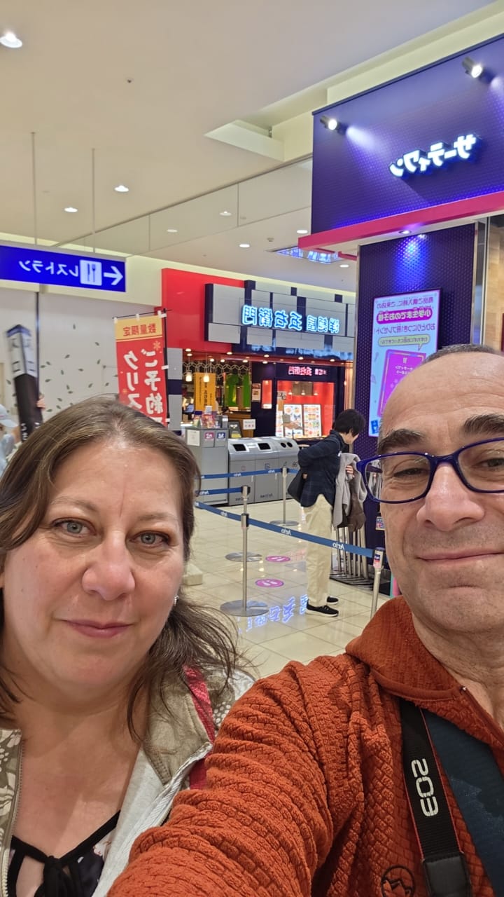 Sra Lopez y Sr Lopez in Tokyo Kameari